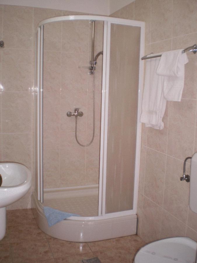 Hotel Delaf Cluj-Napoca Phòng bức ảnh